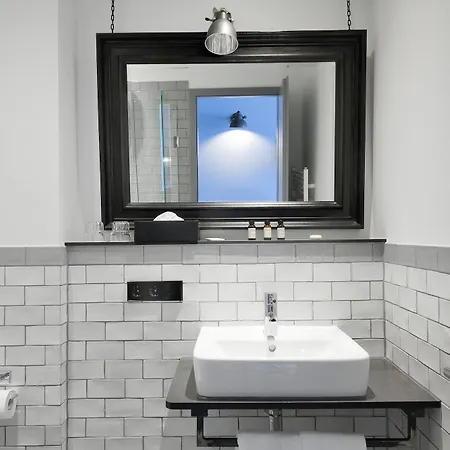 Отель Staytion Urban 3*