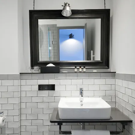 Отель Staytion Urban 3*