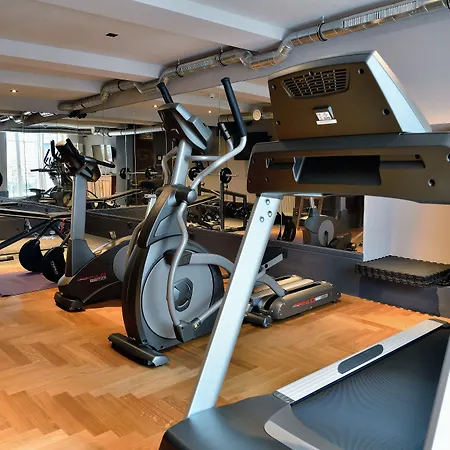 Staytion Urban Отель 3*