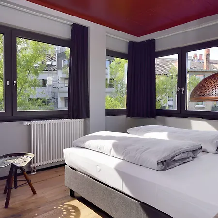 Staytion Urban 3*