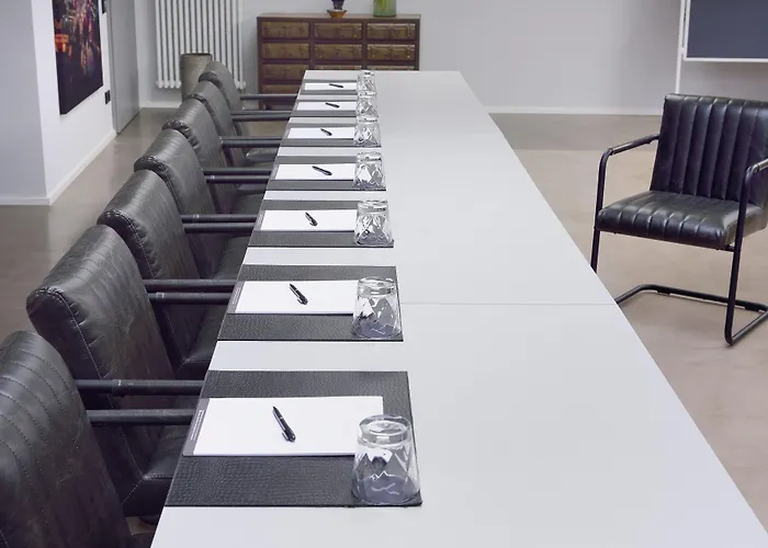 Staytion Urban מלון