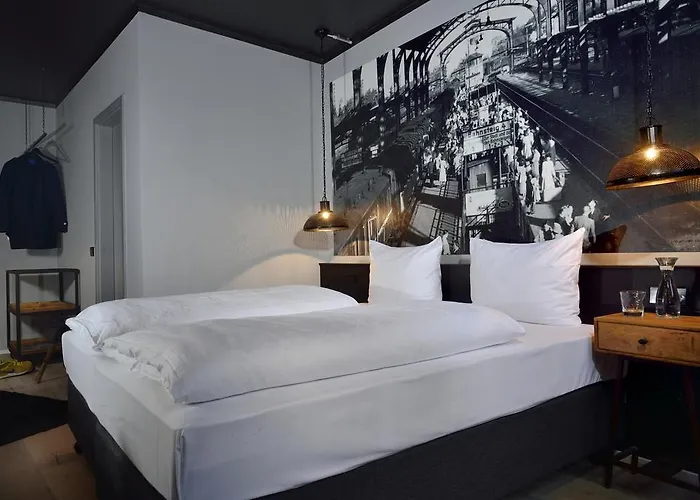 Staytion Urban מלון