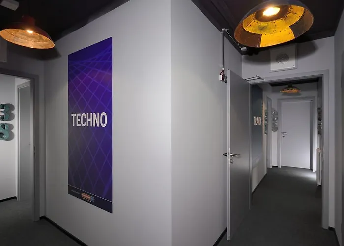 Staytion Urban מלון