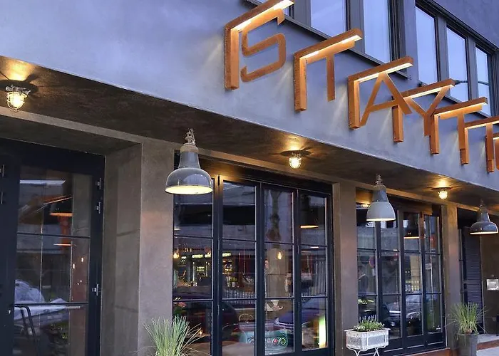 Staytion Urban מלון